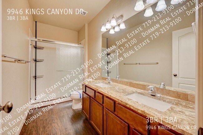 Building Photo - 9946 Kings Canyon Dr