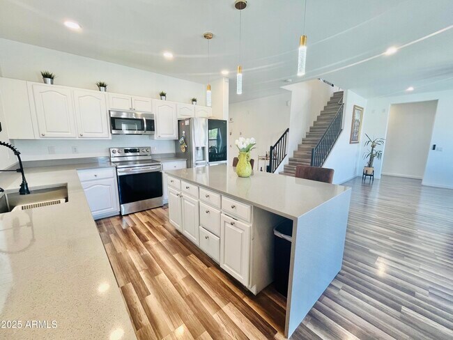 Building Photo - 2310 W Spencer Run