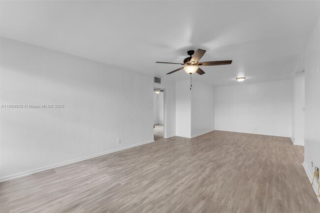 Primary Photo - 12820 SW 43rd Dr