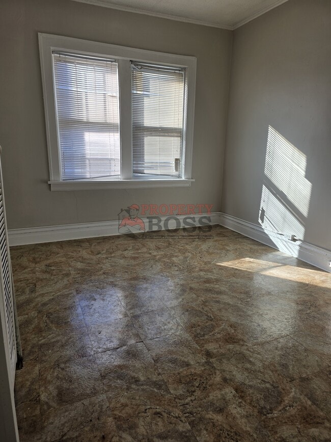 Building Photo - 1086 Harrison Blvd