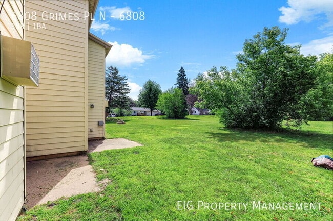 Building Photo - 6808 Grimes Pl N