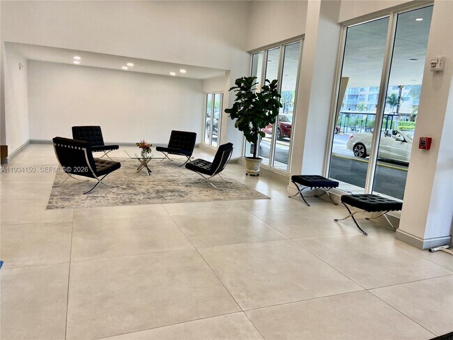 Building Photo - 230 174th St