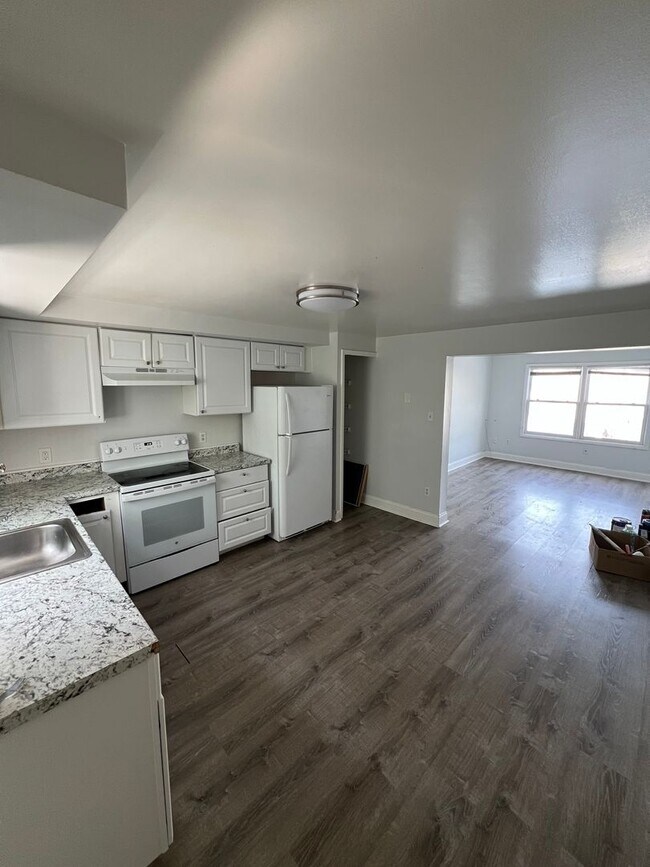 Interior Photo - Ferry Street Flats