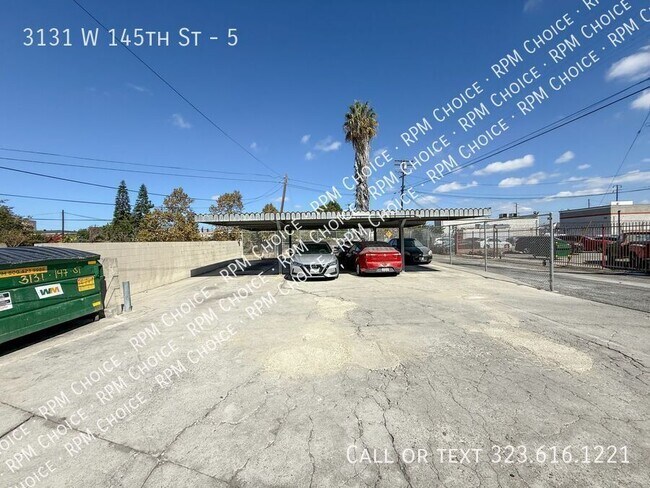 Building Photo - 3131 W 145th St