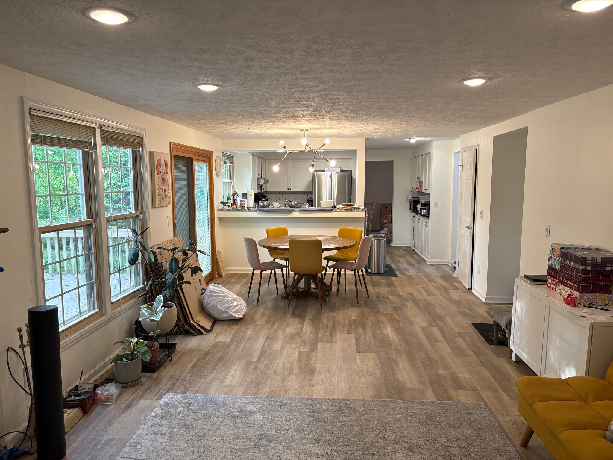 Building Photo - 7927 Saddleback Pl