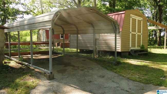 Building Photo - 33 Willie Emma Ln