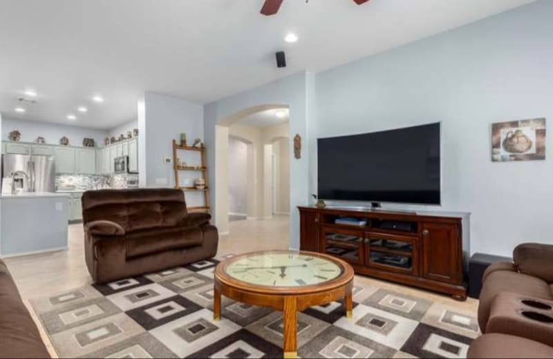 Building Photo - 4274 E Alamo St