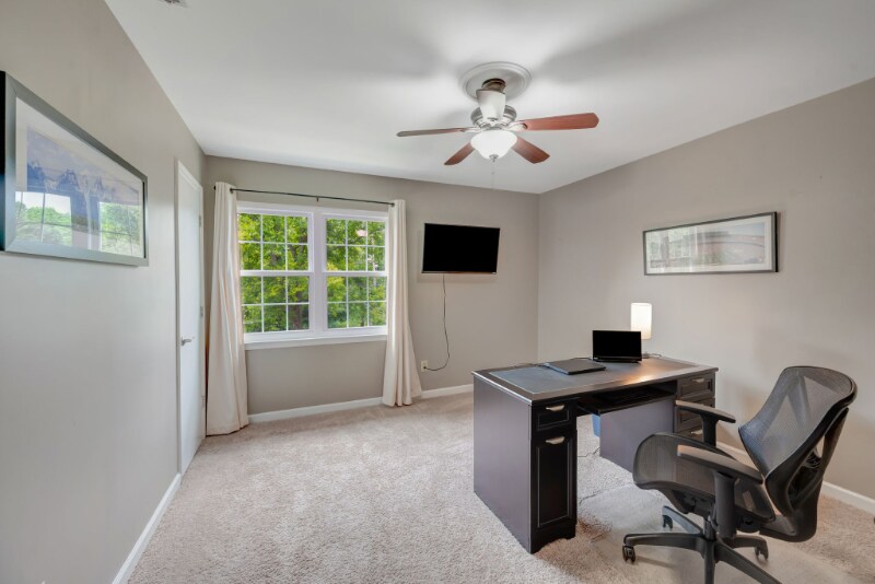 Building Photo - 211 Brattlesboro Pl