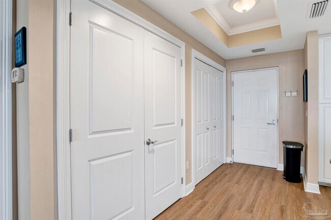 Building Photo - 645 Lost Key Dr