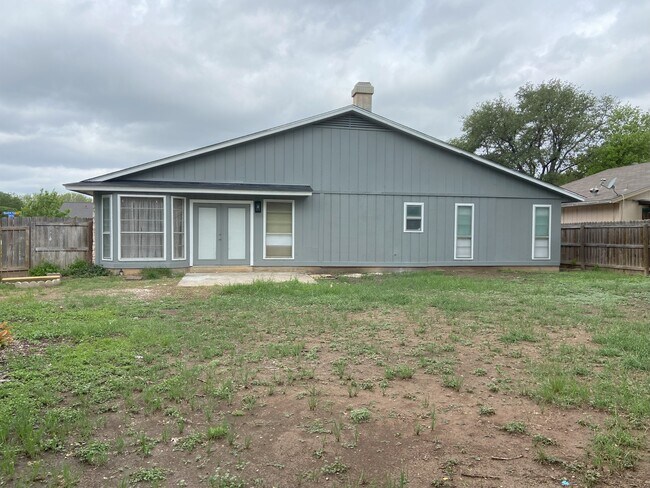 Building Photo - 8303 Meadow Fire St