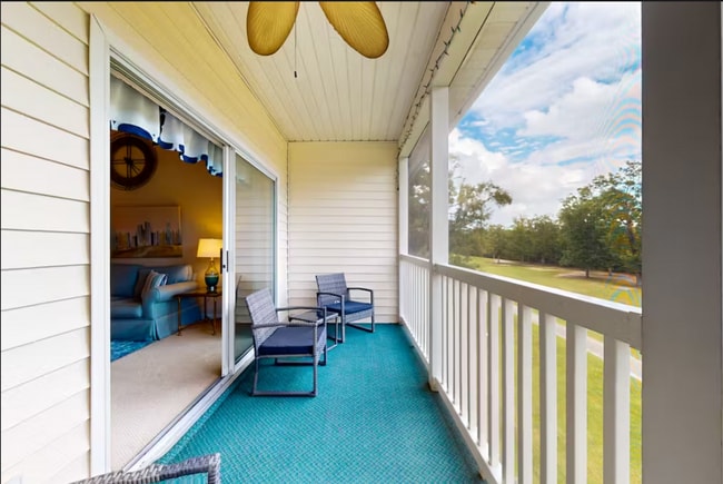 Building Photo - River Oaks Condos