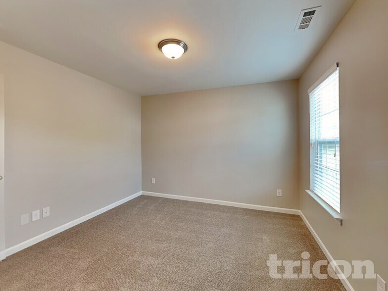 Building Photo - 8755 Longnor St