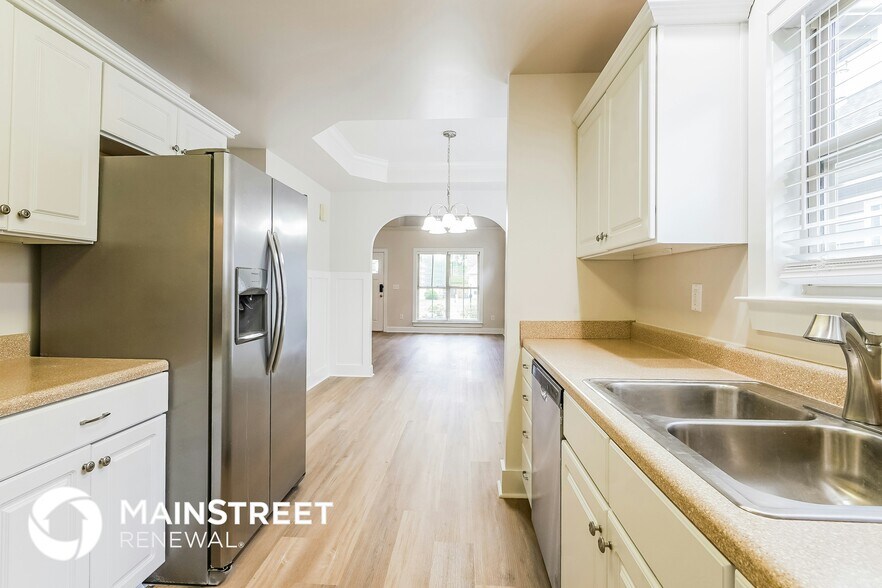 Building Photo - 181 Creekstone Tr