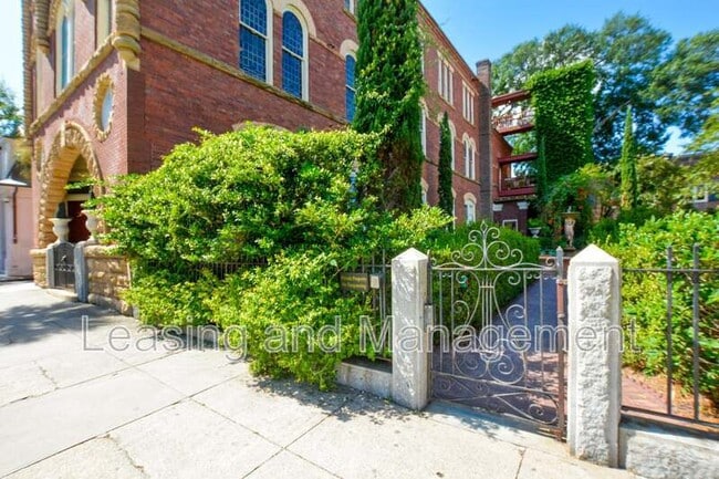 Building Photo - 309 Meeting Street