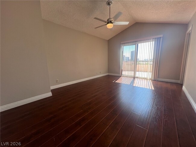 Building Photo - 3850 S Spitze Dr