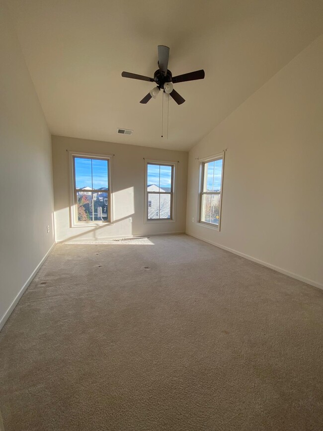 bedroom2 - 23347 Tradewind Dr