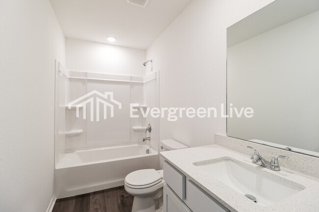 Building Photo - 16 Sourdough Crk Ln