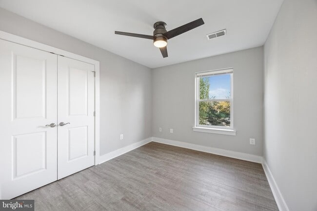 Building Photo - 502 Gerhard St