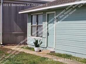 Building Photo - 101 E Broadway St