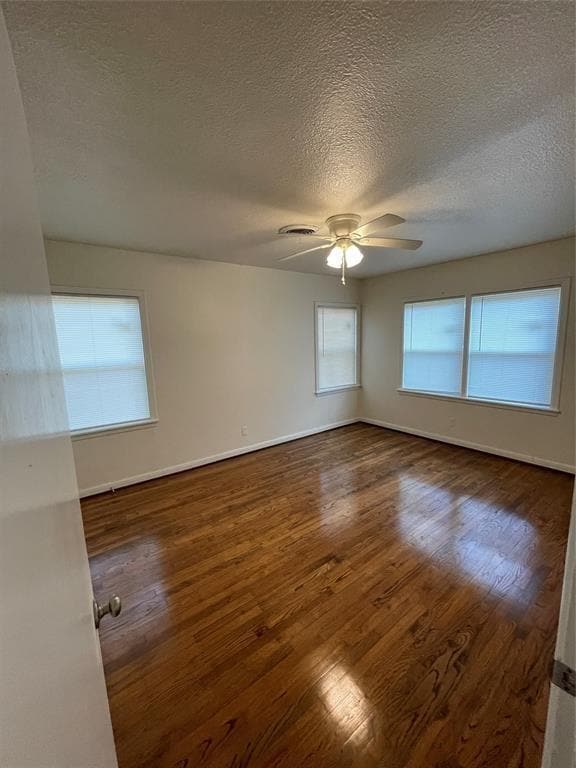 Building Photo - 1317 Highland Dr