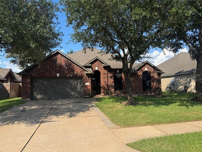 Building Photo - 17726 Memorial Springs Dr