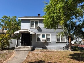 Building Photo - 801 23rd Ave N