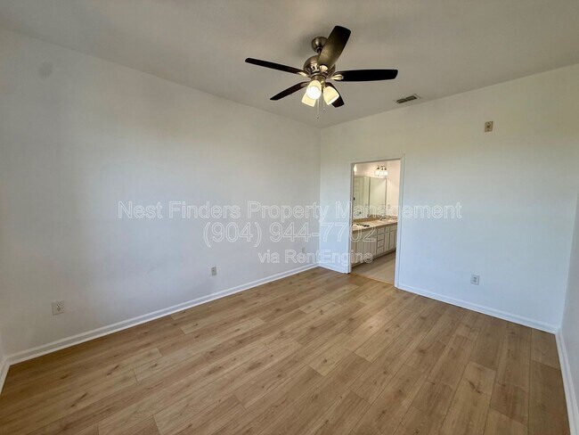 Building Photo - 11251 Campfield Dr