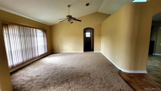 Building Photo - 732 Sinclair Terrace