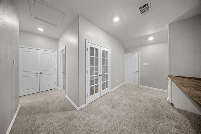 Building Photo - 2611 Fieldcrest Ln.