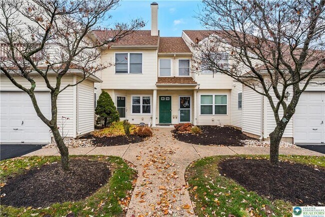 Building Photo - 7318F Sauerkraut Ln