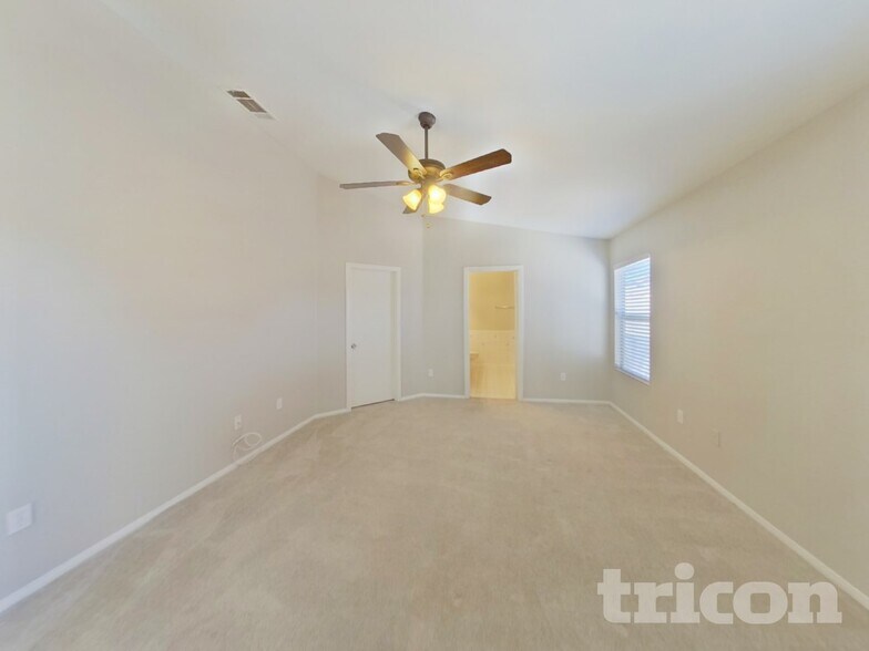 Building Photo - 4702 Roby Grey Way