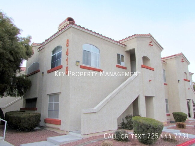 Primary Photo - 8416 White Eagle Ave