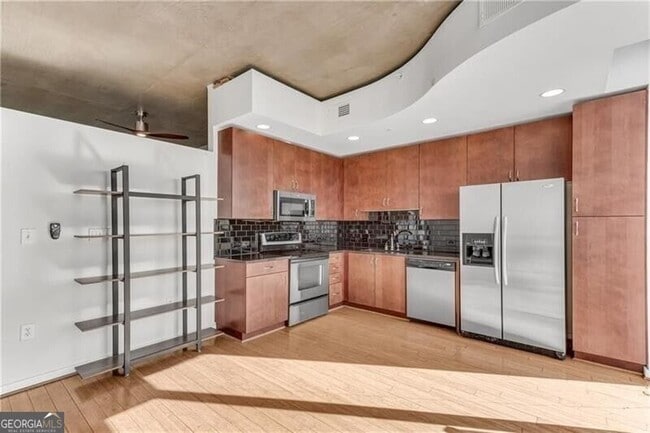 Building Photo - 860 Peachtree St NE