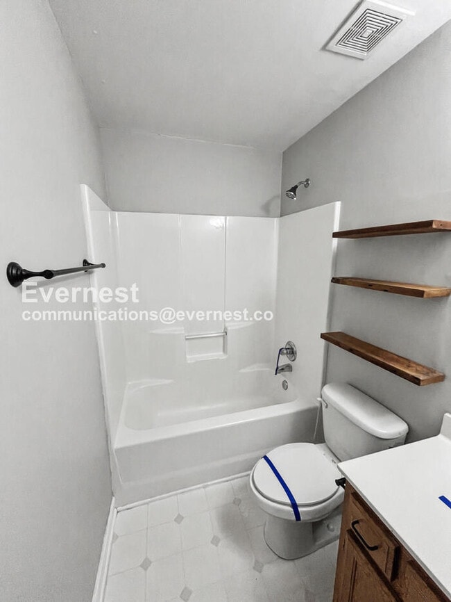 Building Photo - 2904 Torrence Trail