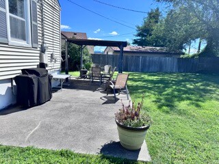 Building Photo - 3824 Staebler Ave