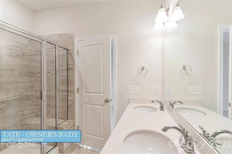 Building Photo - Room in Townhome on Beatty Woods Dr