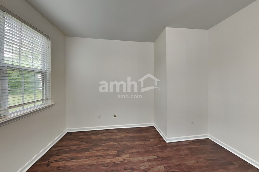 Building Photo - 2905 Meherrin Ct