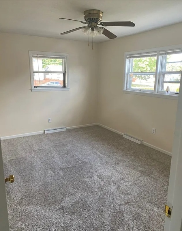 Building Photo - 1024 N Raynor Ave