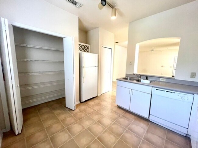 Building Photo - Lake Mary - 1 Bedroom - 1 Bathroom - $1,495.00