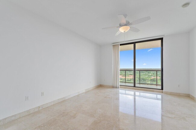 Building Photo - 3630 Gardens Pkwy