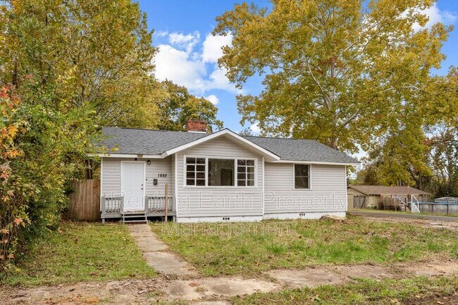 Primary Photo - 1893 Princeton Ct SW