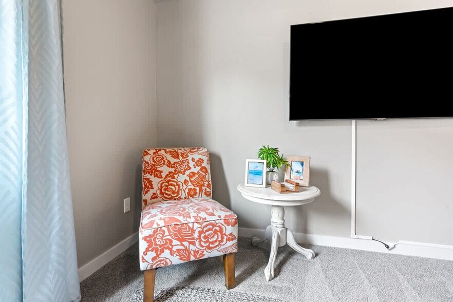 Building Photo - 14549 Tesswater St