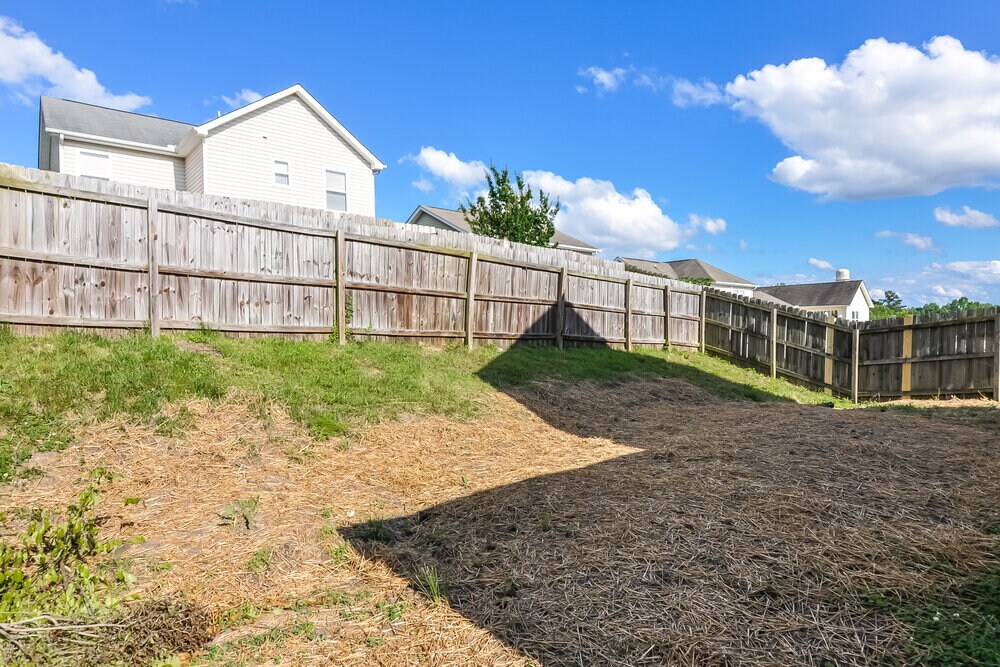 Building Photo - 1101 Tellis Dr