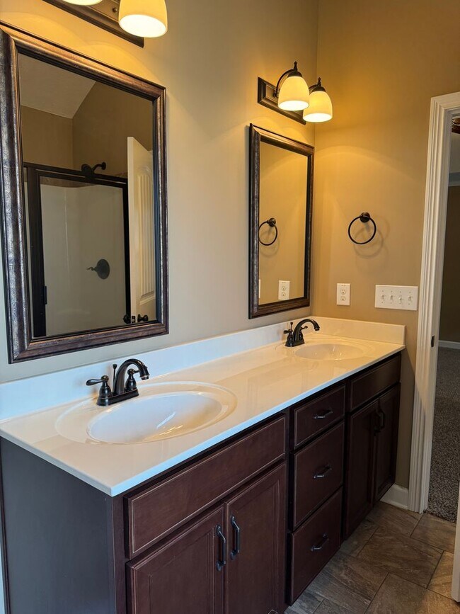 Building Photo - Crosswinds Subdivision! Beautiful 2 Story Rental off Tylertown Rd.