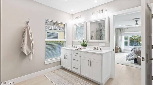 Building Photo - 440 Kingstown Dr