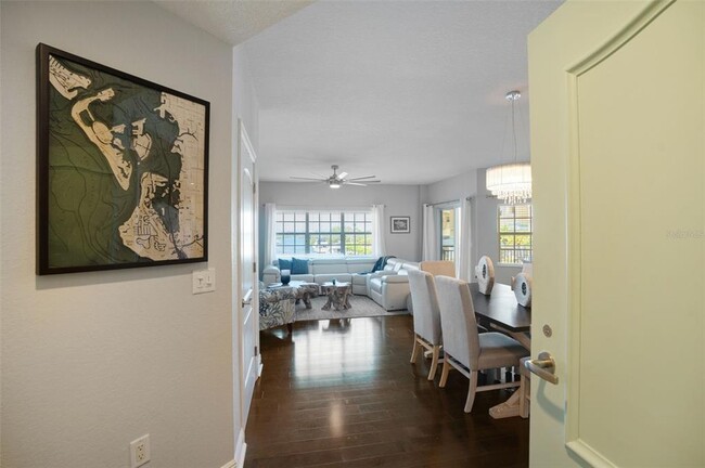 Building Photo - 14041 Bellagio Way