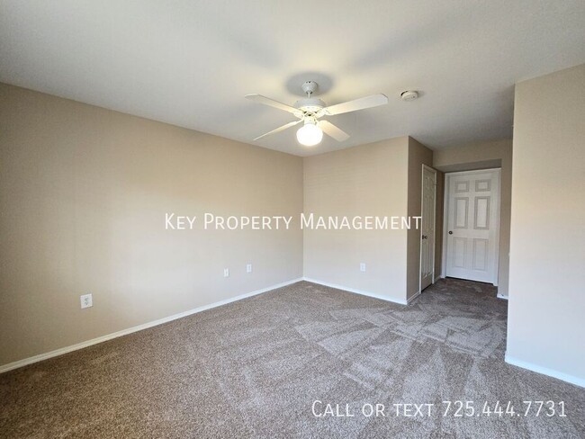 Building Photo - 2 BED, 2 BATH CONDO WITH OPEN FLOOR PLAN*