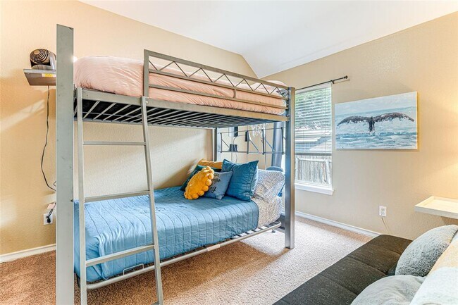 Building Photo - 1209 Lacey Oak Loop