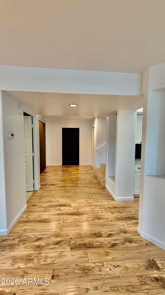 Building Photo - 8101 N 13th Pl