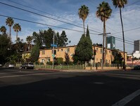 Building Photo - 6201 Fountain Ave